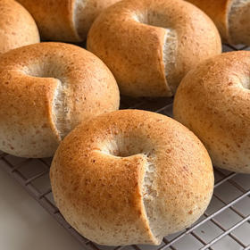【面包系列】全麦贝果 | 外韧内软、麦香扎实、健身控卡首选