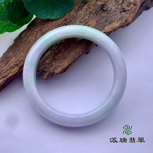 派瑞翡翠 翡翠手镯 糯种 浅绿 商品图1