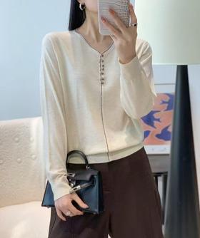 FS竹纤维女士时尚小v领七粒扣薄款针织长袖2609