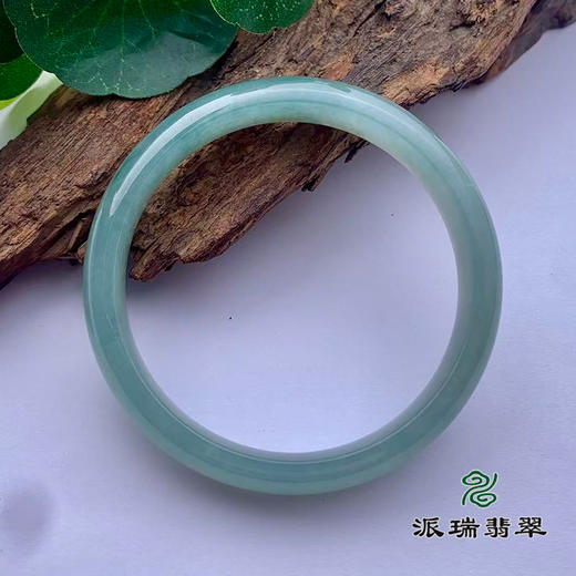 派瑞翡翠 翡翠手镯 冰糯种 浅油青 商品图1