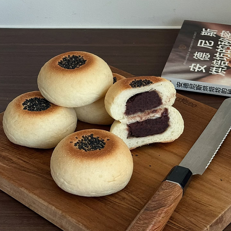 日式红豆包 | 现炒绵软蜜豆+松软面包，香甜不腻，老人小孩都喜欢