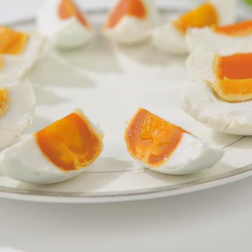 【严选】【九珠】熟咸鸭蛋红心流油熟咸鸭蛋6枚/10枚/20枚（单枚50克-60克）（厂家直发） 商品图1