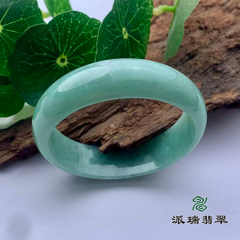 派瑞翡翠 翡翠手镯 糯种 满绿