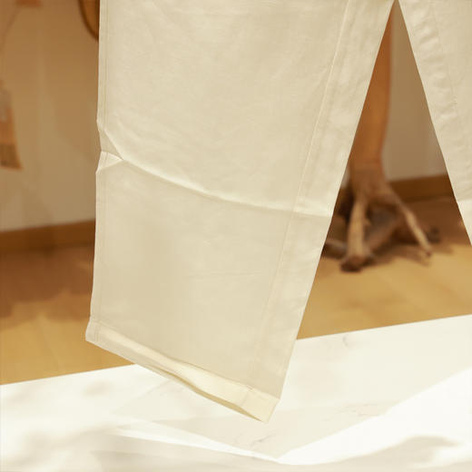 【抖音专属】男款直筒休闲裤（21709905清晰白） 商品图2