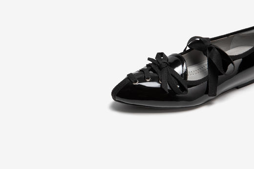 MIO2026春季新款春浅休闲玛丽珍女单鞋M261461303 商品图1