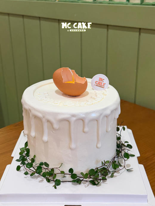 “破壳”网红蛋糕 商品图1