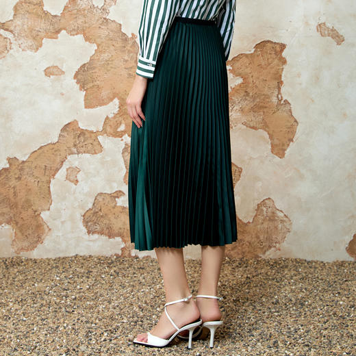 EITIE爱特爱时尚通勤气质高腰百褶长款优雅半身裙春季新款8106802 商品图4