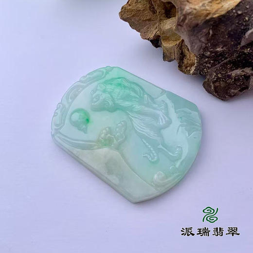 派瑞翡翠 翡翠生肖虎 糯种 飘翠 商品图3