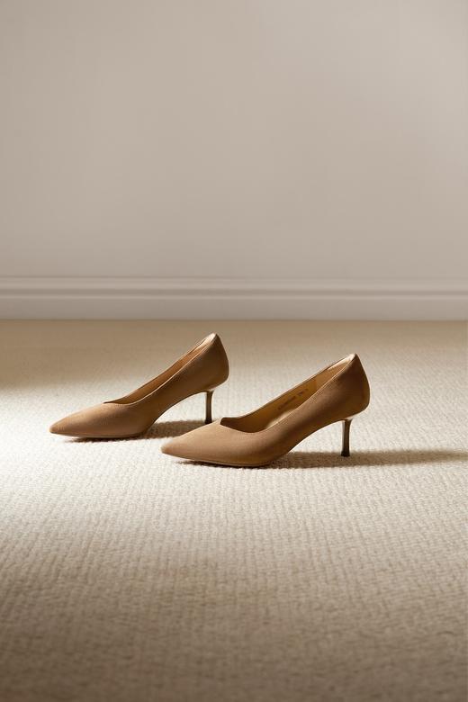 千百度2026春季新款春浅女单鞋A26188030 商品图1