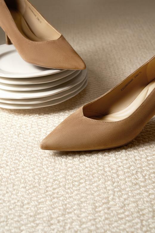 千百度2026春季新款春浅女单鞋A26188030 商品图3