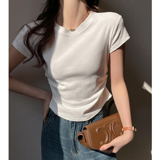2026 新款 韩系小圆领正肩短袖 T 恤女 侧边褶皱修身打底夏季上衣ZXFX2026 商品图2