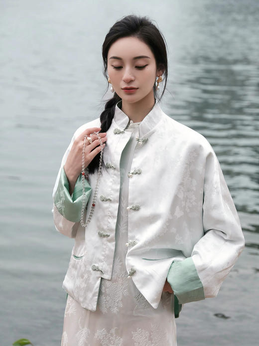 盛唐牡丹 |艾绿蝶恋花冠乐绉双面穿外套 商品图9