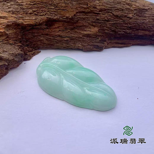 派瑞翡翠 翡翠挂件 糯种 绿色 商品图3