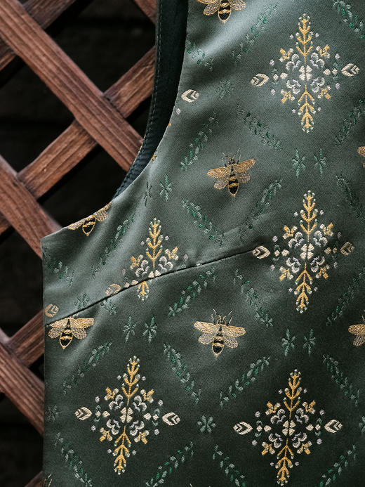 盛唐牡丹 | 叠翠流金真丝蜀锦女裙 商品图2