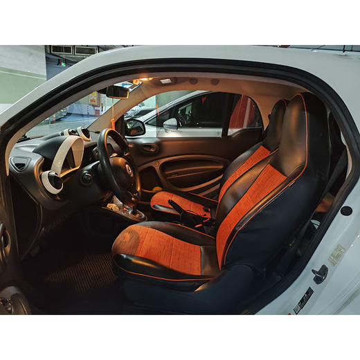 smart fortwo 1.0L 52千瓦硬顶灵动版 国V【长租-北京】 商品图5