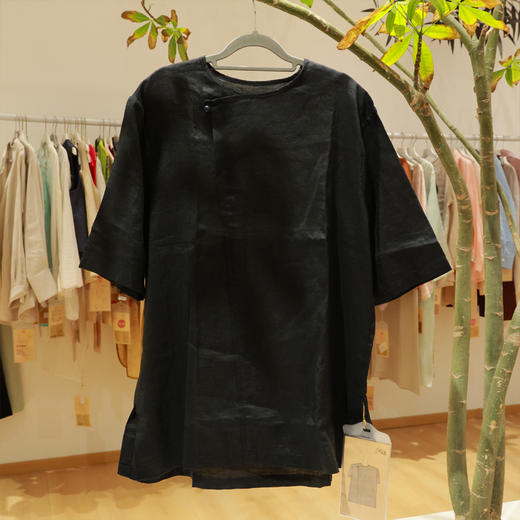 【抖音专属】珠扣套头衫（男）(1821105黑色) 商品图0