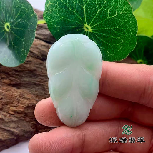 派瑞翡翠 翡翠挂件 糯种 绿色 商品图2