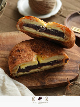 红豆奶酪丑包（半个）