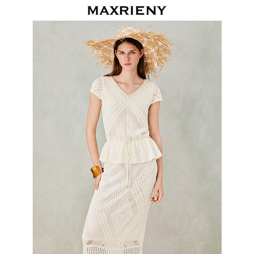 MAXRIENY波嬉风针织上衣半裙两件套2026年春季新款短袖时尚套装(货号:MS80SW020SK023) 商品图1