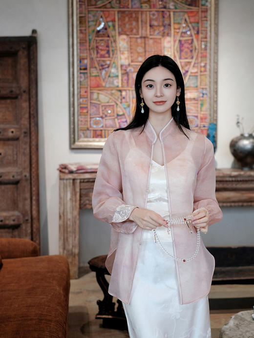 盛唐牡丹盛奢系列 | 淡粉色炒色真丝绡手推绣上衣 商品图0