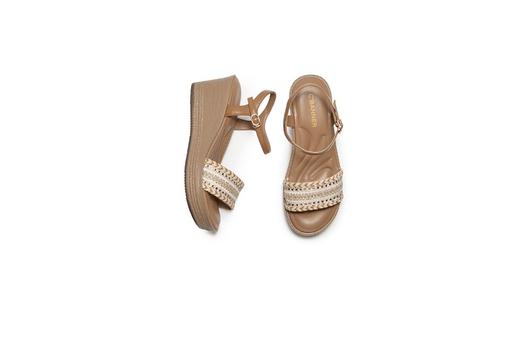 千百度2026夏季新款坡跟凉鞋舒适休闲百搭A26305181 商品图3