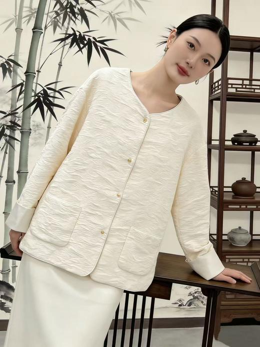 宽松新中式【自营】新中式禅意风蝴蝶提花卷边袖宽松外套-喜出 商品图0