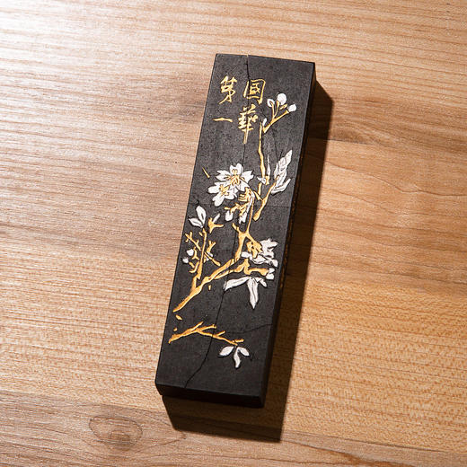 50-60年代上海墨厂制“铁斋翁书画宝墨”（五石漆烟，曹叔琴款，重二两） 商品图4