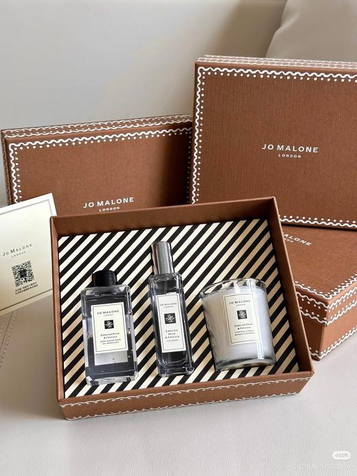 祖玛珑限定礼盒  沐浴露100ml+香水30ml+香烛 商品图1