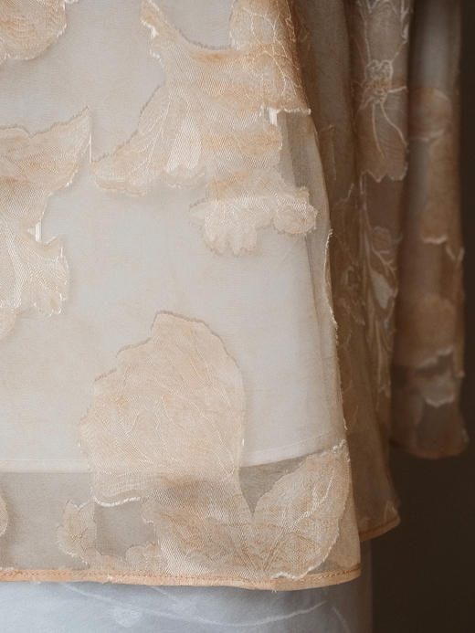 盛唐牡丹 | 浅香槟色真丝绡女上衣 商品图4