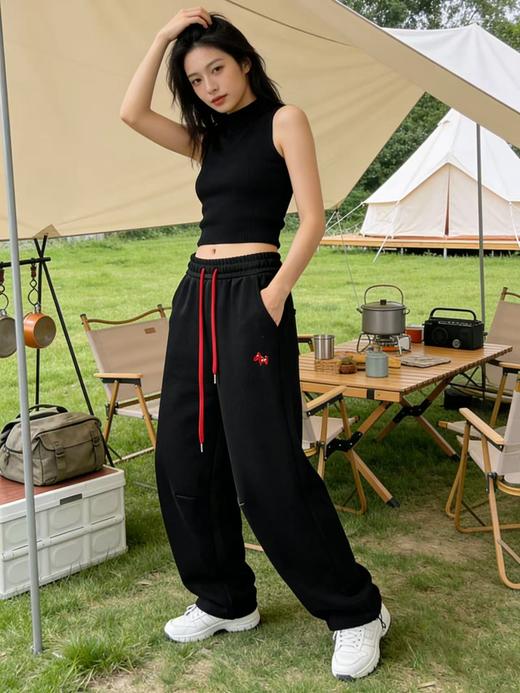 418良粉节|2026 活动爆款 小马刺绣【自营】2601两穿可收口松紧腰弯刀裤休闲裤-喜出 商品图0