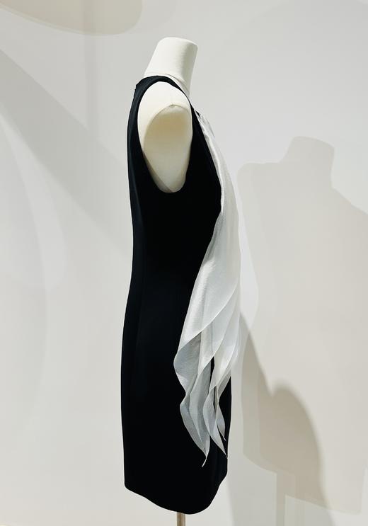 【夜之海浪】圆弧薄纱层叠拼接设计修身连衣裙 商品图3