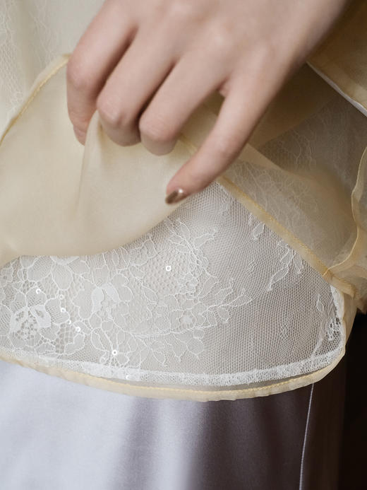 盛唐牡丹大师系列-卢梅红 | 鹅黄色真丝手绣外套(盛唐牡丹与非遗传承人卢梅红联名系列) 商品图4