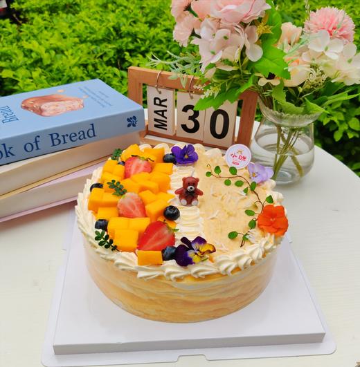 2磅新款招牌千层（口味可选榴莲/芒果/双拼）【需提前至少1天预约，母亲节/父亲节/儿童节/除夕至初五不可约】 商品图0