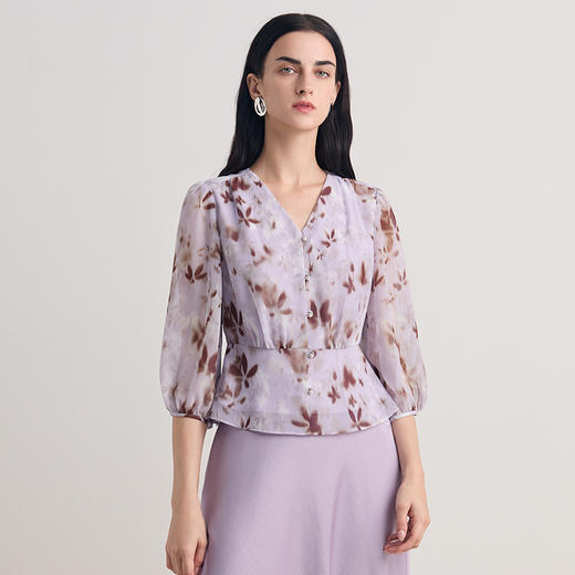 EITIE爱特爱2026夏季新款简约气质显瘦印花上衣8613311 商品图3