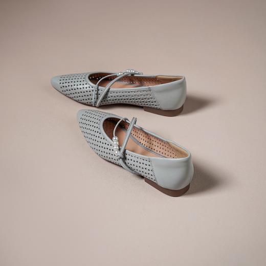 【羊皮革】西村名物2026年夏季新款猪皮内里内垫舒适平跟小尖头镂空洞洞空鞋X26AH18171 商品图4