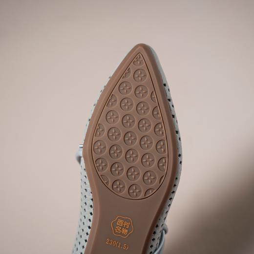 【羊皮革】西村名物2026年夏季新款猪皮内里内垫舒适平跟小尖头镂空洞洞空鞋X26AH18171 商品图8