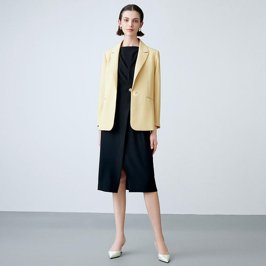 EITIE爱特爱春季新款简约通勤西装外套女7703407 商品图3