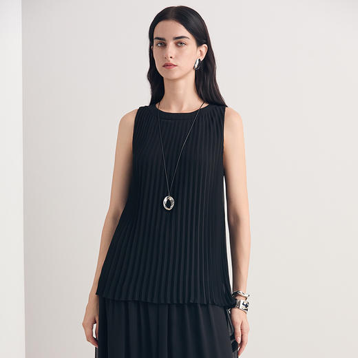 EITIE爱特爱2026夏季新款显瘦简约时尚通勤压褶无袖上衣8613306 商品图3