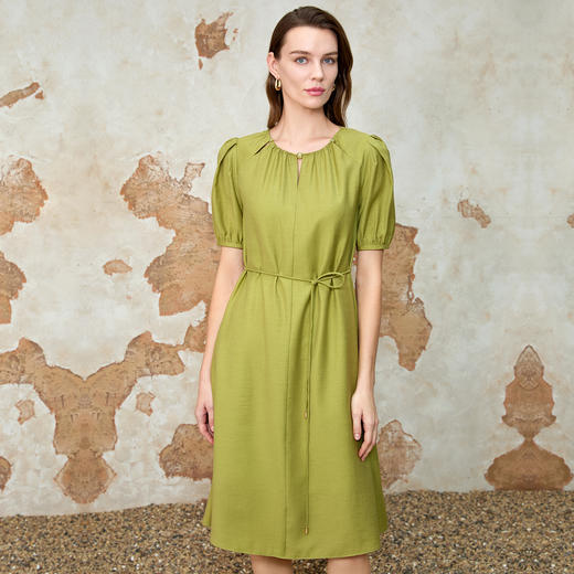 EITIE爱特爱气质通勤高腰显瘦优雅时尚连衣裙夏季新款8207942 商品图3