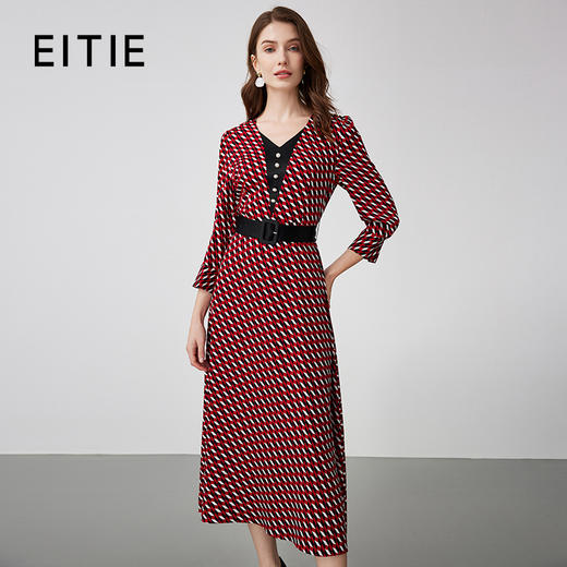 EITIE爱特爱春季新款气质V领收腰显瘦连衣裙女7307007 商品图1