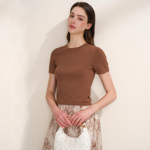 EITIE爱特爱透气舒适百搭纯色显瘦正肩短袖针织上衣2026夏季新款B2601210 商品图6