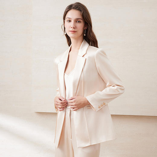 EITIE爱特爱春季新款简约通勤西装外套女7703413 商品图2