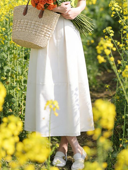 预售 臣禾	【零感裙】垂顺抗皱显瘦遮胯百搭A字半身裙	9261030275 商品图1