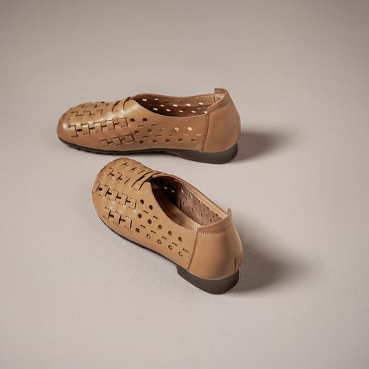 【牛皮革】西村名物2026年春季新款舒适平底猪皮内垫编织冲孔镂空洞洞空鞋T26AH18401 商品图3