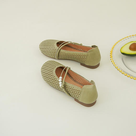 【牛皮革】西村名物2026年春季新款猪皮内里内垫舒适平底镂空玛丽珍鞋洞洞空鞋T26AH17841 商品图3