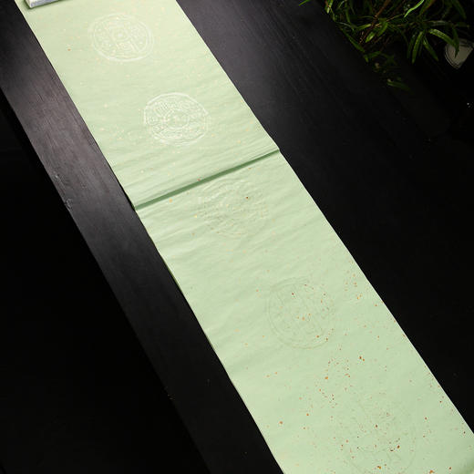 80年代“五色洒金瓦当砑花笺”（一盒十张） 商品图12