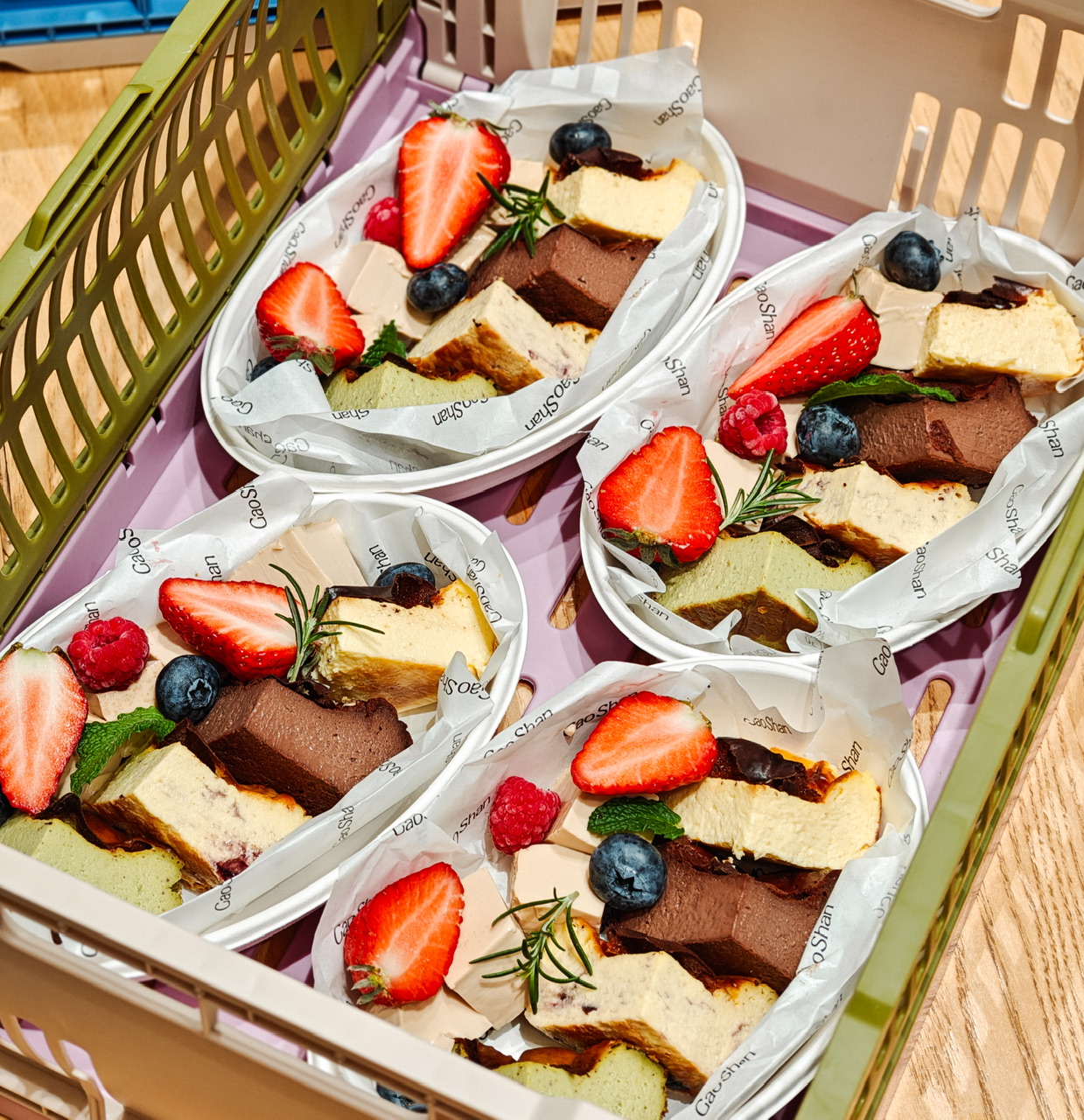 omakasa四拼巴斯克「蓝莓.开心果.巧克力.柚子」