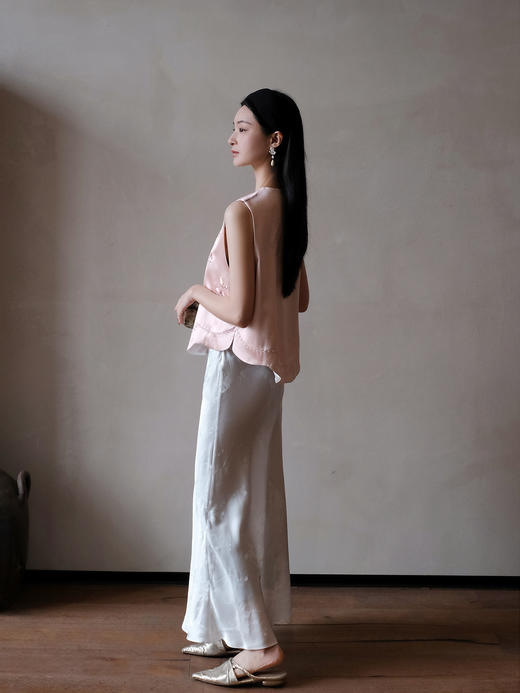 盛唐牡丹盛奢系列 | 粉凤仙手推绣真丝马甲 商品图10