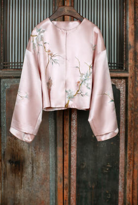 盛唐牡丹大师系列-卢梅红 | 重缎真丝手绣对襟外套(盛唐牡丹与非遗传承人卢梅红联名系列)
