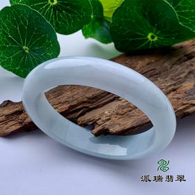 派瑞翡翠 翡翠手镯 糯种 浅绿